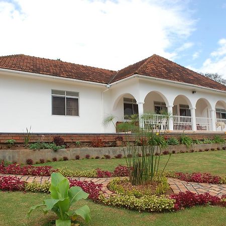 Kigezi Gardens Inn Kabale Exterior foto