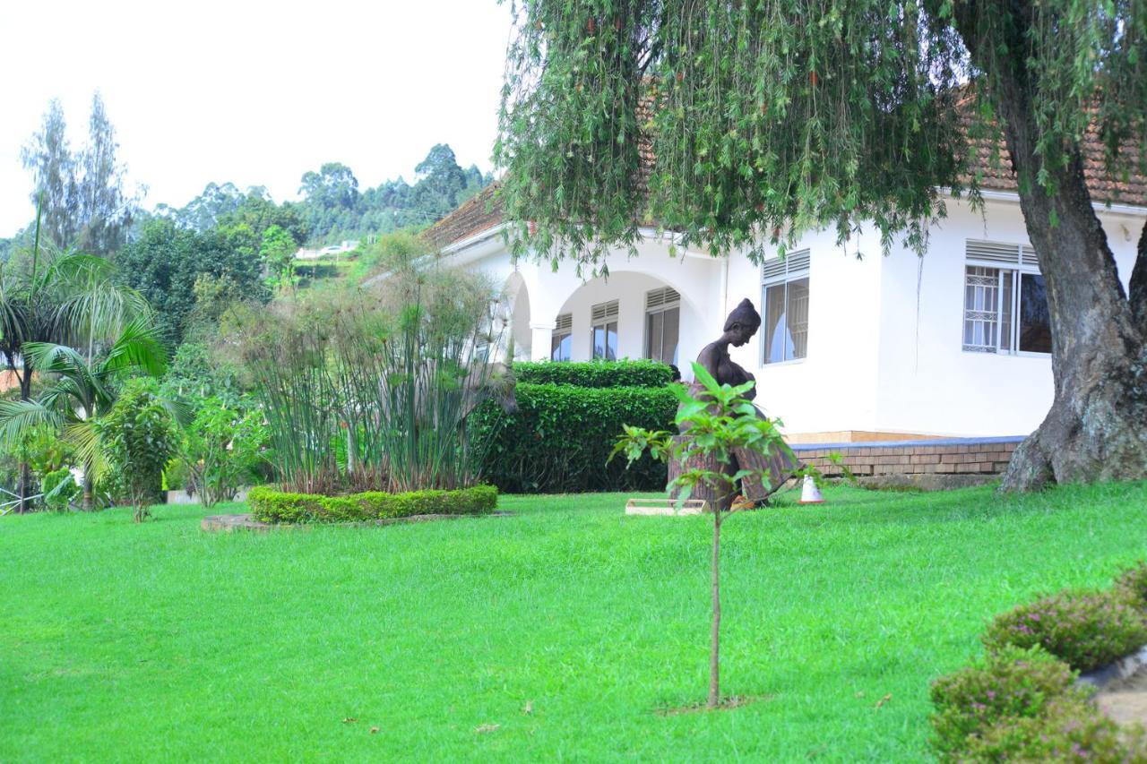 Kigezi Gardens Inn Kabale Exterior foto