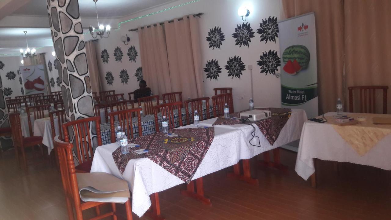 Kigezi Gardens Inn Kabale Exterior foto